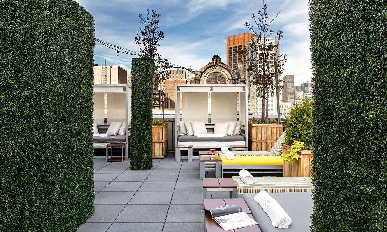 Royalton Park Avenue Hotel New York City Exterior photo Rooftop pool at the Standard East Village