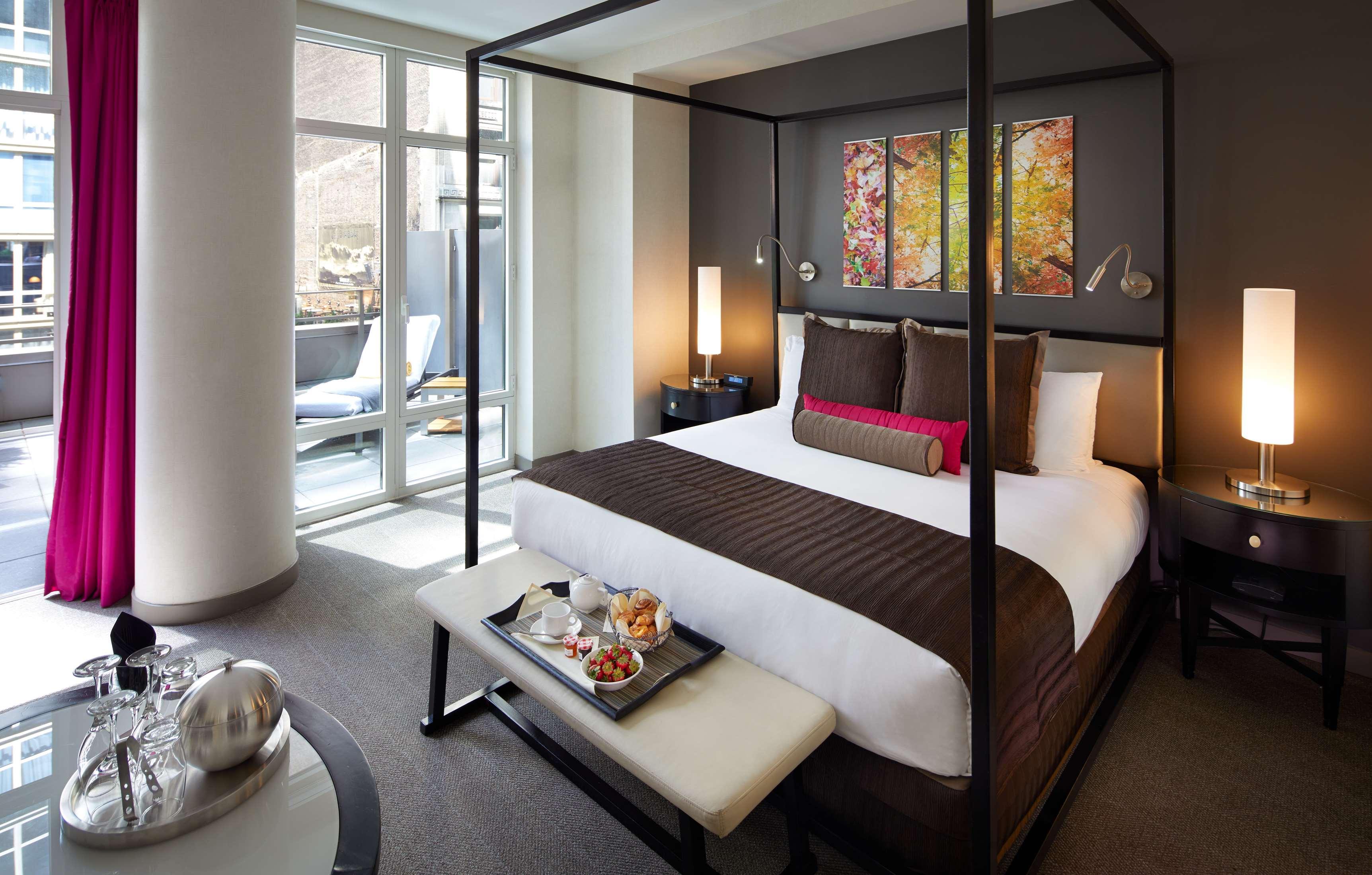 Royalton Park Avenue Hotel New York City Exterior photo A bedroom at the Mandarin Oriental Washington DC