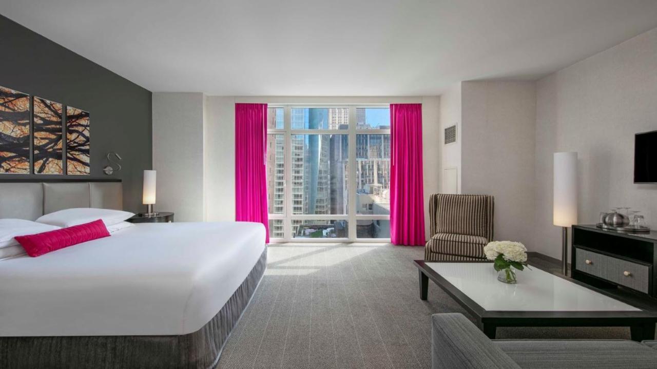 Royalton Park Avenue Hotel New York City Exterior photo A room at the Hotel Nikko San Francisco