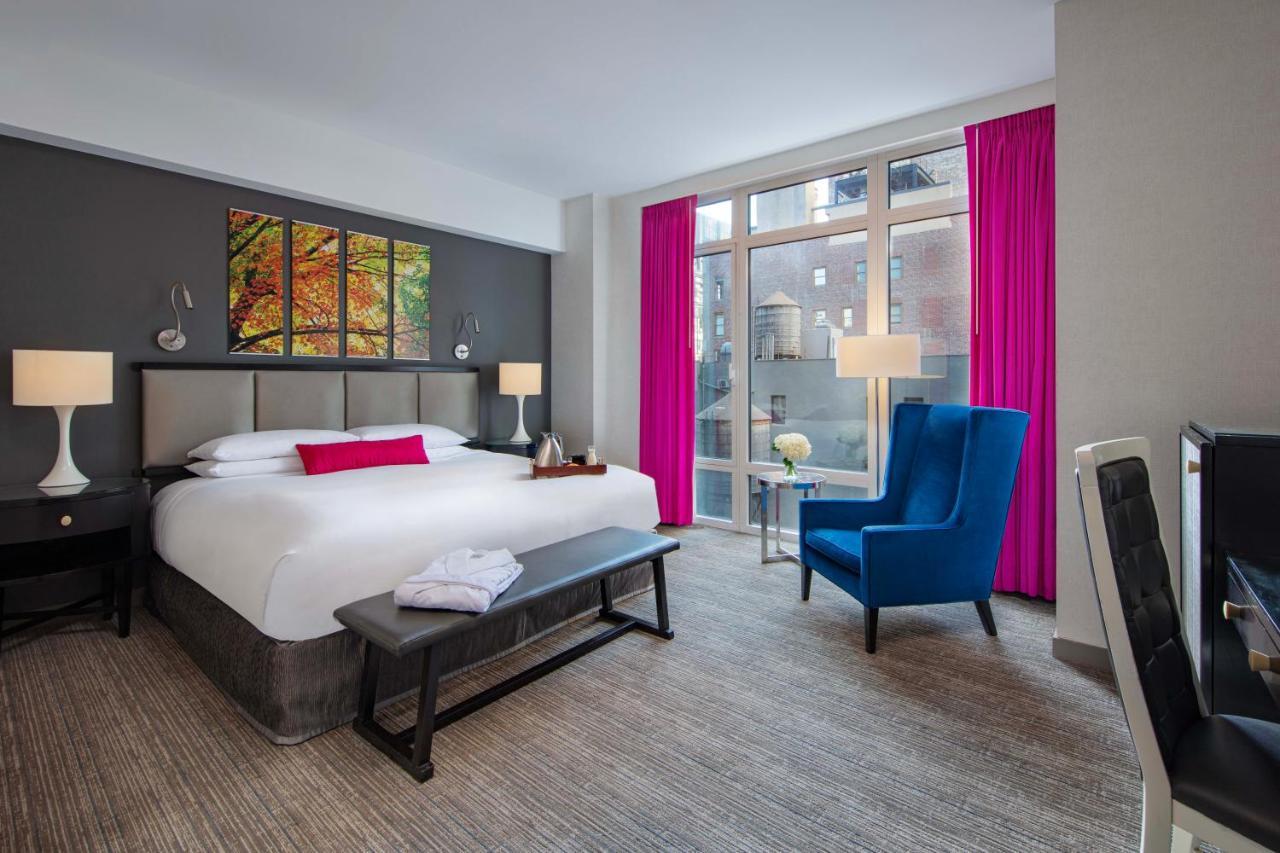 Royalton Park Avenue Hotel New York City Exterior photo A guest room at the Hotel Commonwealth